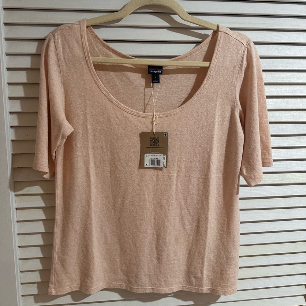 Patagonia three quarters length soft peach light shirt